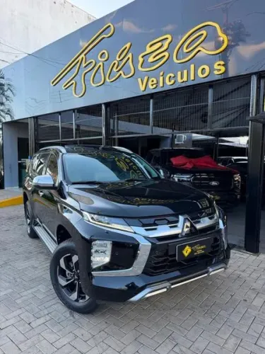 Mitsubishi Pajero HPE-S 3.2 4X4 T.i.diesel 5P Aut. 2025