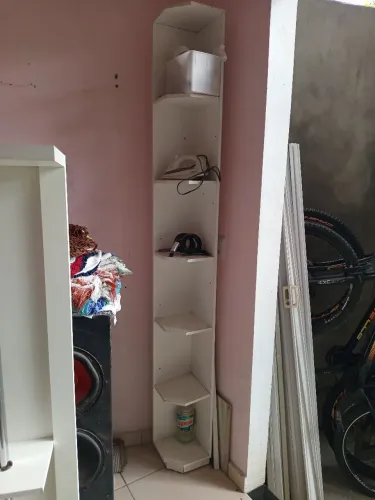 Vende-se móveis para loja