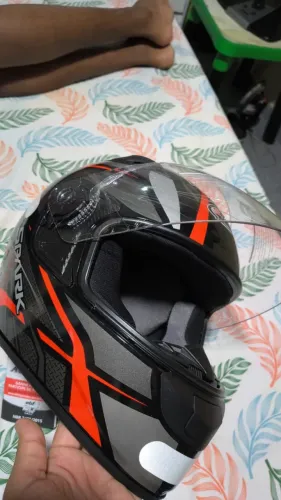 Vendo capacete nunca usado!