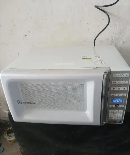 Microondas Electrolux 34 litros 127 volts Conservado Garantia