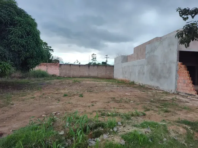 Excelente Terreno 300m² no Condomínio Residencial Vitória