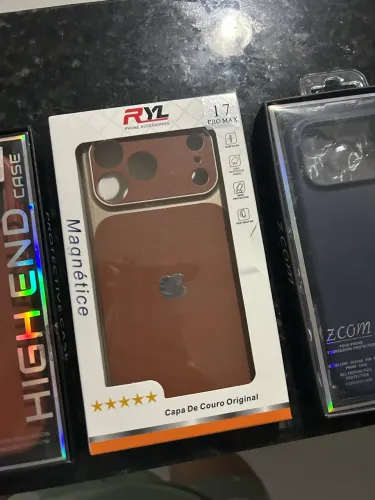Capa de iPhone 17