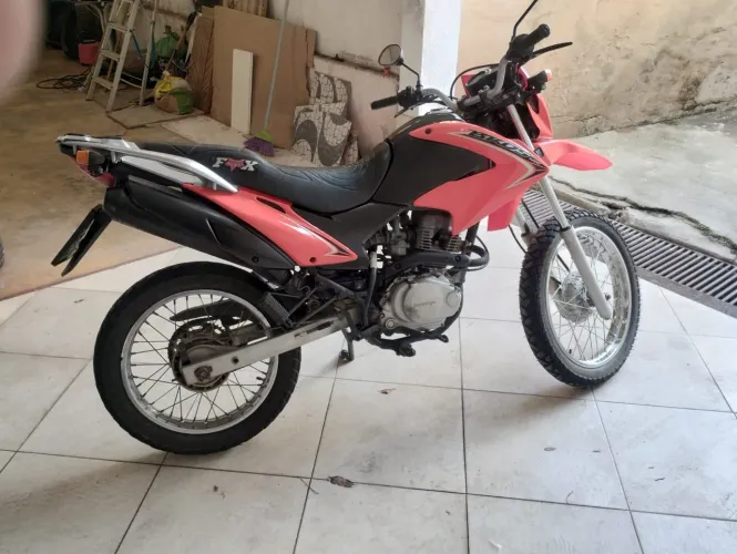 Vendo Nxr 125ES para 7 mil 