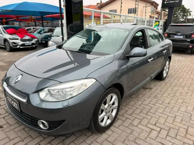 Renault Fluence Sedan Privilège 2.0 16V Flex AUT 2011