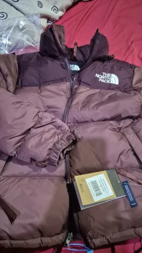 Jaqueta The North Face 1996 Retro Nuptse - Bordô tamanho P - Nova