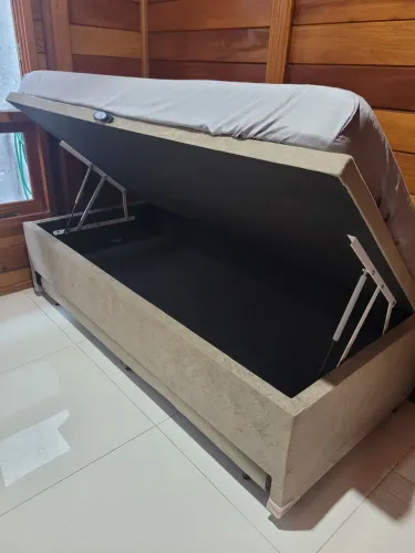 Cama baú solteiro, com cama auxiliar  com colchão 