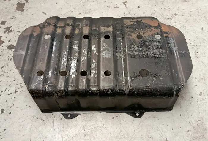 Protetor Tanque Combustível Pathfinder 92/95 54860