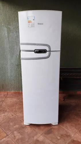 Geladeira Frost Free Consul 302 litros gelando muito bem entrego