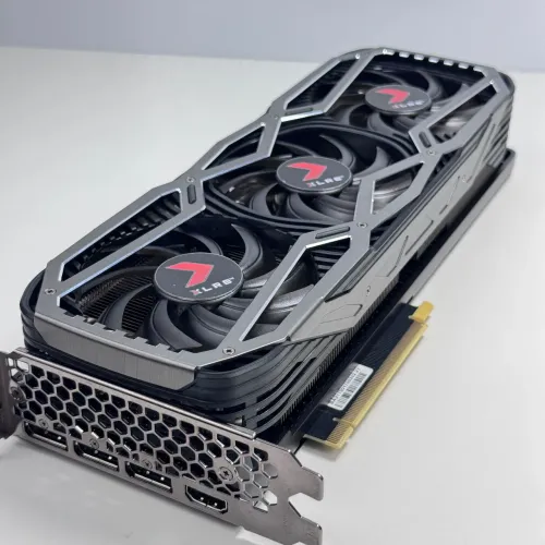 PLACA DE VÍDEO PNY GEFORCE RTX 3070 8GB XLR8 GAMING EPIC-X RGB TRIPLE GDDR6 256Bit