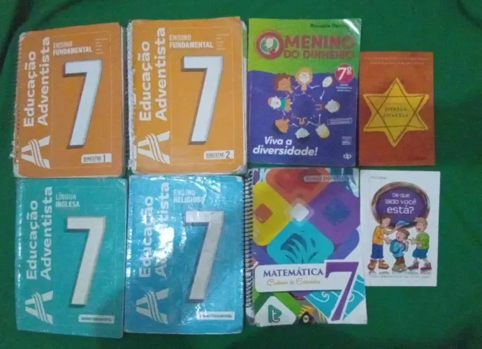 Livro Colégio Adventista 7 °Ano.