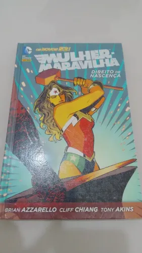 Lacrada - Mulher Maravilha: Direito de Nascença - Capa dura