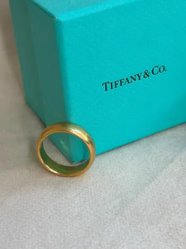 Aliança de casamento Tiffany - ouro 18K 6 mm