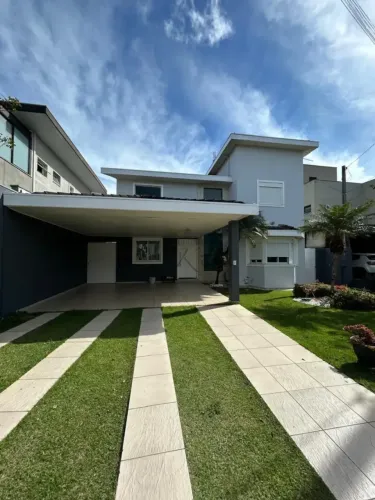 Casa/Condomínio - Residencial - No bairro Jardim Crystal Park - Crystal Park