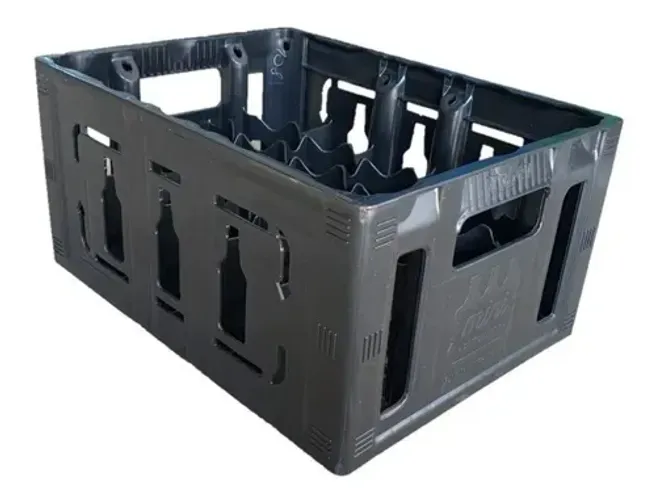 Vendo engradados de cerveja com garrafas 600ml