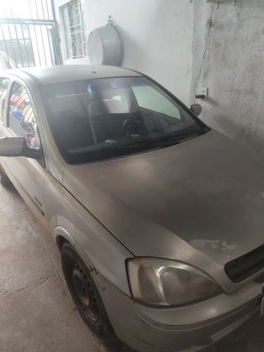 Imagem de Chevrolet Corsa Sed. Maxx 1.8 MPFI 8V Flexpower 2005