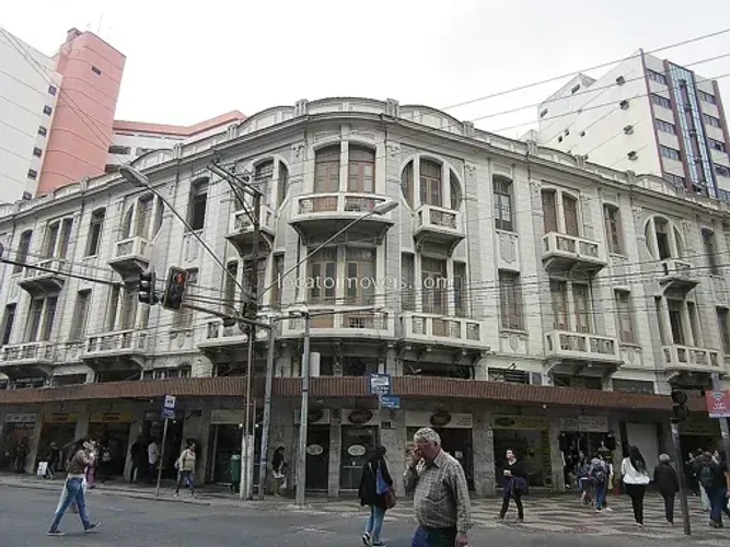 LOJA COM SOBRELOJA PARA LOCAÇÃO CENTRO -GALERIA SOLAR