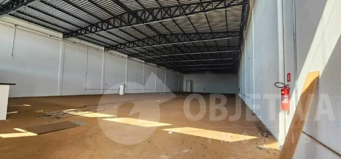 Galpão para aluguel, 4 vagas, NOVO MUNDO - UBERLANDIA/MG