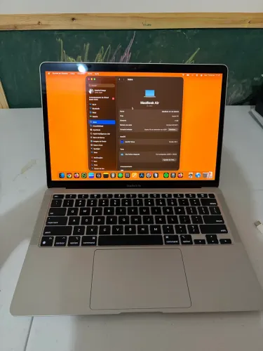 MacBook Air perfeito estado e na garantia ainda!!!