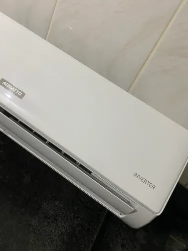 Ar-condicionado Agratto Inverter 12.000 BTUs ? Seminovo!
