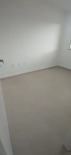 Casa em Condomínio com 2 Quarto(s) e 1 banheiro(s) para Alugar, 57 m² por R$ 850 / Mês