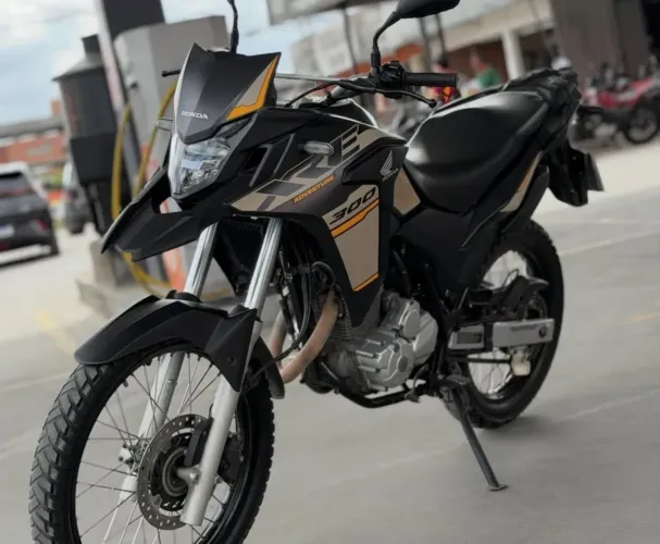 XRE 300 Adventure Flex 2023 - Aceito 4mil de entrada