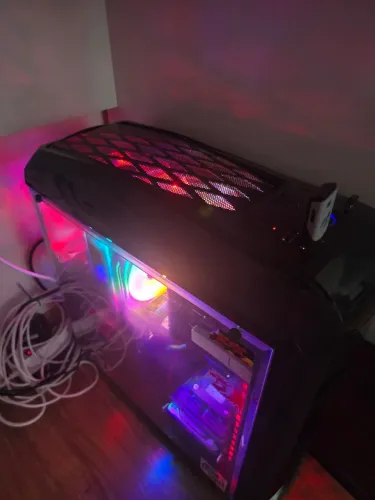 ? PC GAMER COMPLETO - RYZEN 5 + GTX 1660 6GB + 16GB DDR4 3200MHz RGB