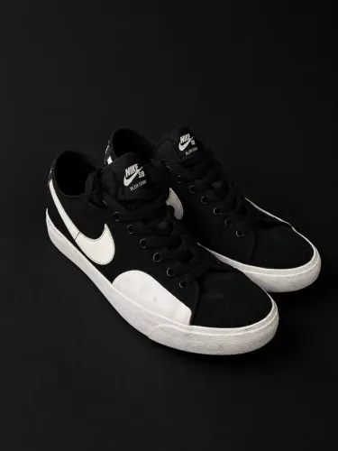 Tênis Nike SB Blazer Court Preto e Branco (original)