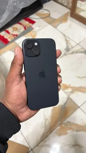 Vendo iPhone 15 128GB. Chip virtual, fisico não funciona 