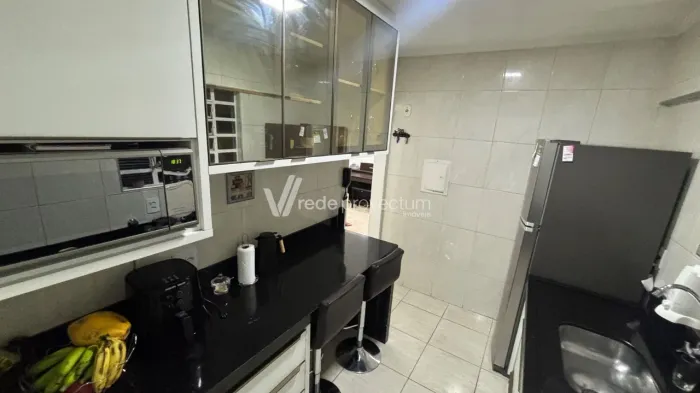 Apartamento à venda no Parque Prado 2 quartos Rico em armários sol da manha
