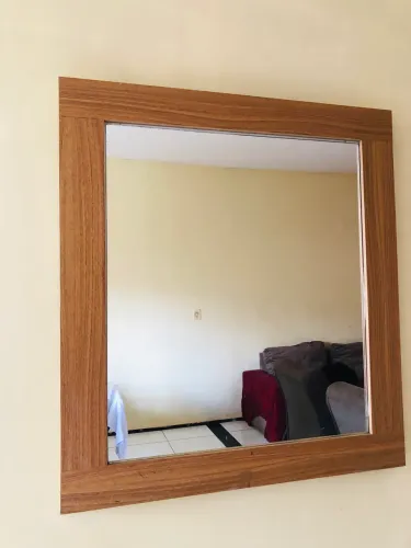 2 Espelhos com moldura 100% MDF