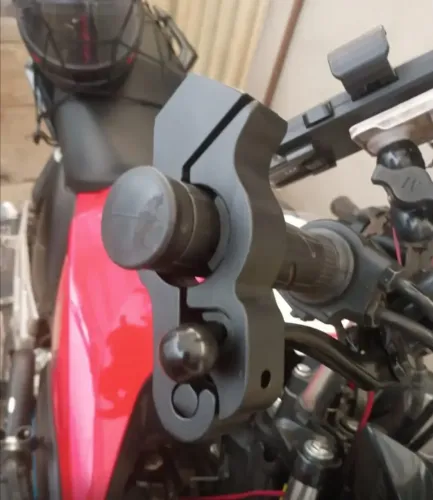 Trava antifurto para moto