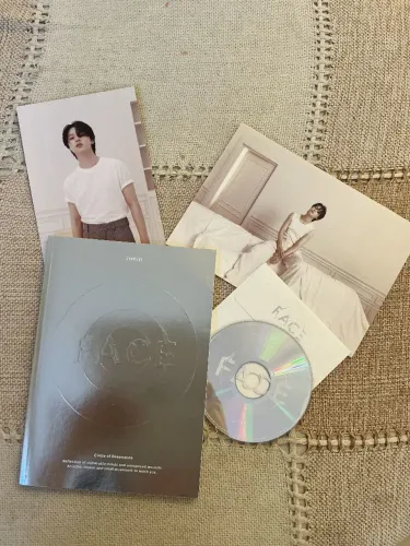 ÁLBUM FACE BTS