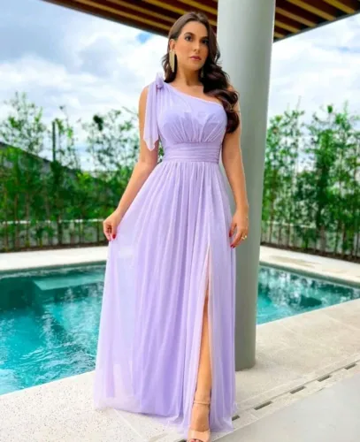 Vestido longo tule na cor lavanda 