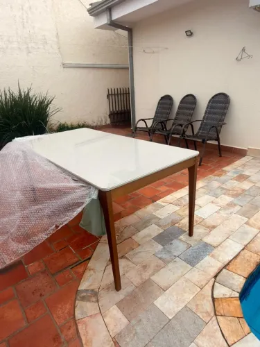Mesa 6 lugares tampo de vidro