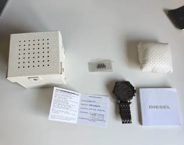 Relógio Diesel Little Daddy DZ7263 Original - Caixa e Certificado