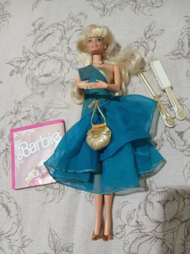 Boneca Barbie Estrela Linda
