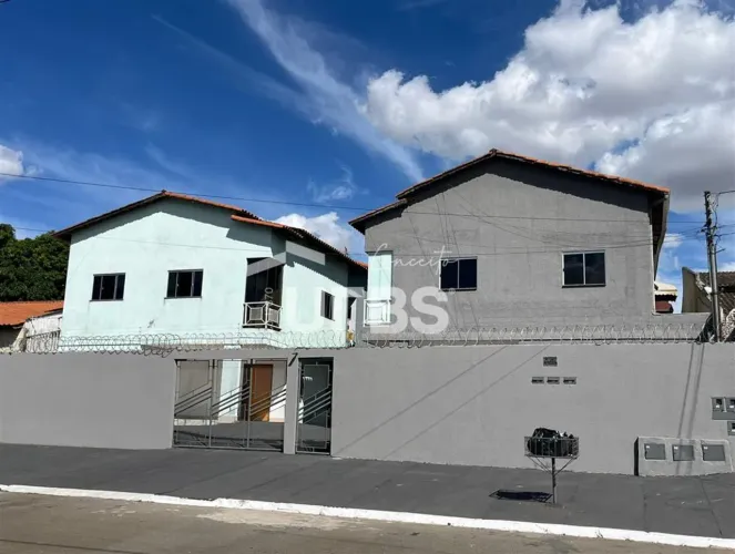 sobrado condominio fechado pequeno jardim presidente