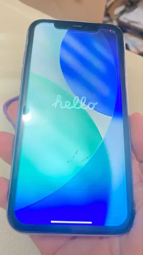 iPhone 11 lilás 128g 