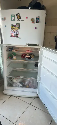 Geladeira Electrolux Ds 600 frost free