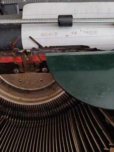 Máquina de escrever Remington 10