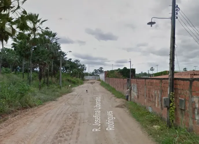 TERRENO para vender na cidade de MARACANAU-CE