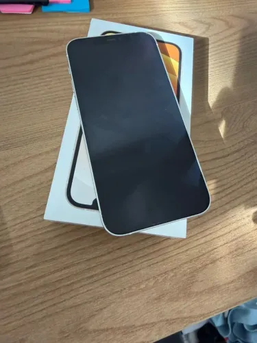 iPhone 12 64Gb sem marca de uso