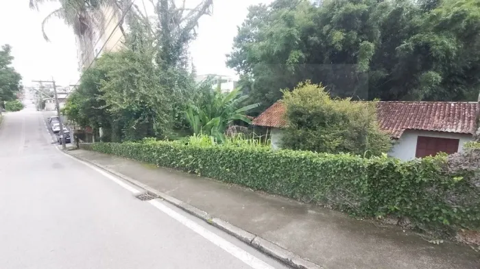 Terreno à venda na Coloninha, Florianópolis