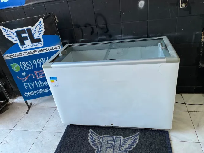 FREZER HORIZONTAL EXPOSITOR 2 PONTAL VÍDRO 500 LITROS