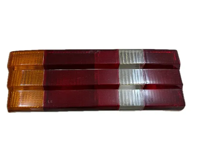 Lanterna Esquerda Escort L1983 a 1986 OEM Cofran 31234 