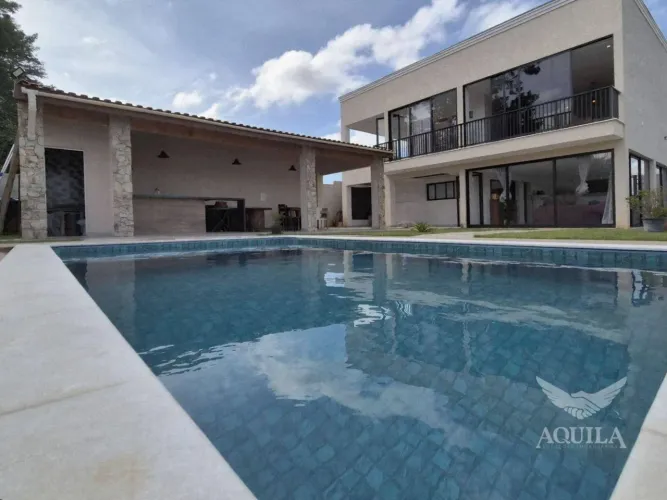 CASA TÉRREA COM PISCINA E 3 SUÍTES NO CONDOMÍNIO VILLAGE ARAÇOIABA - ARAÇOIABA DA SERRA
