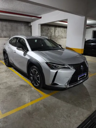 Lexus UX-250H Dynamic 2.0 16V Aut.(hybrid) 2019
