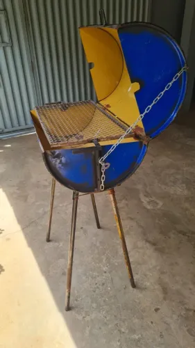 CHURRASQUEIRA A BAFO GRILL COM SAIDA DE FUMAÇA - ARTESANAL