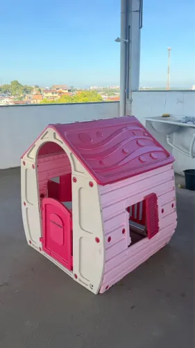 Vendo casinha de brinquedo infantil 