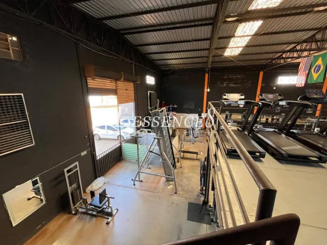Galpão Comercial | 490m² | Setor Santos Dumont | Goiânia